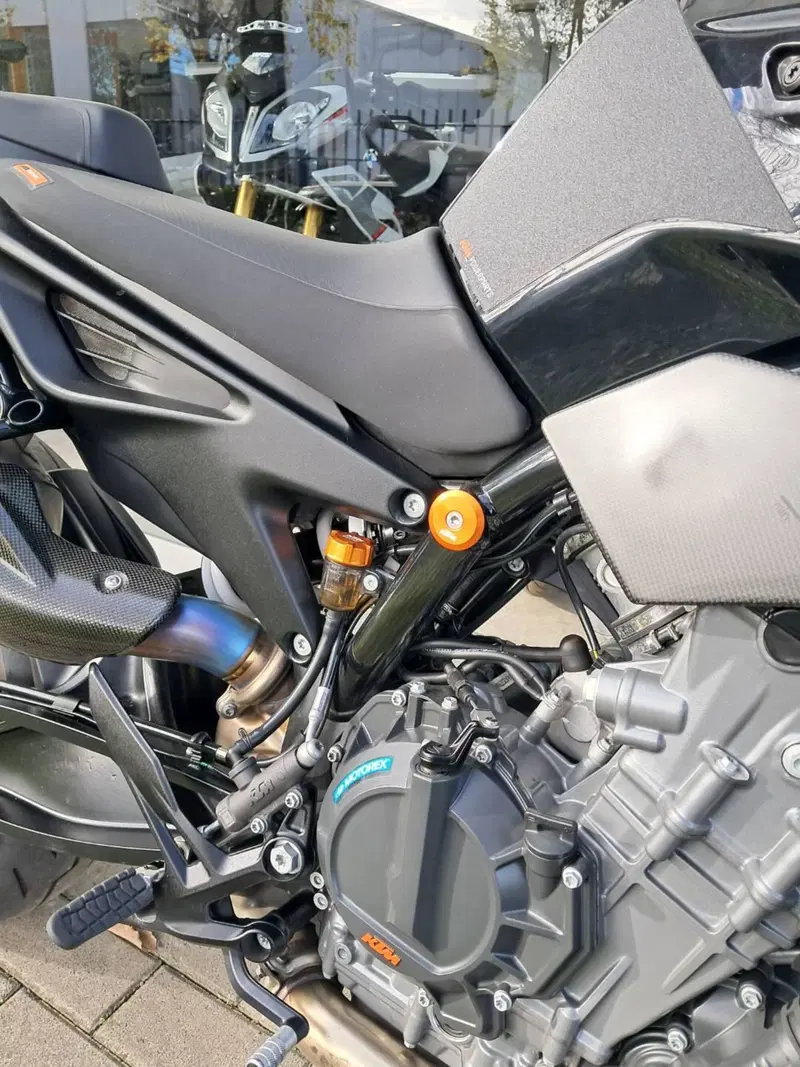 KTM 890 Duke (2021 - 23) (6)
