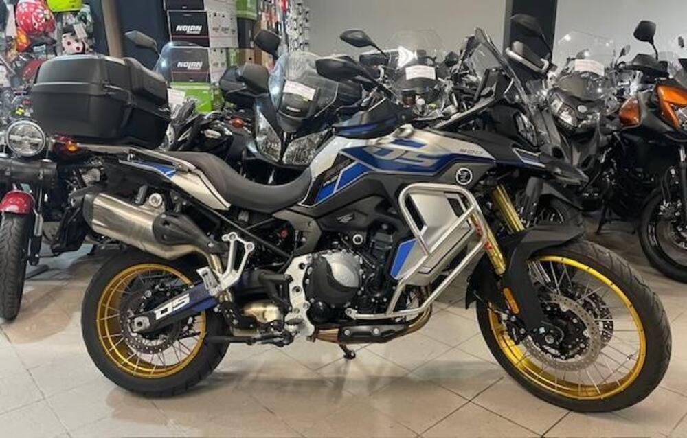 Voge Valico 900DSX (2024 - 25)