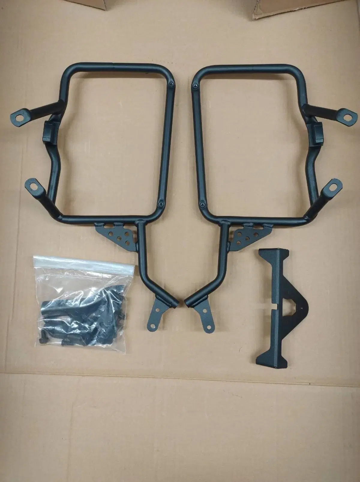 Telaietti Attacchi Valigie Ducati Scrambler 800 Givi (4)