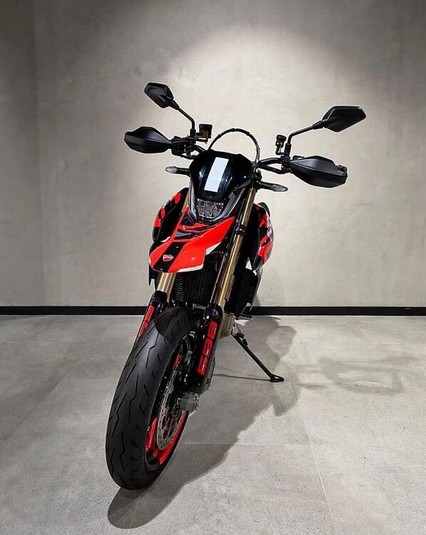 Ducati Hypermotard 698 Mono RVE (2024 - 25) (3)