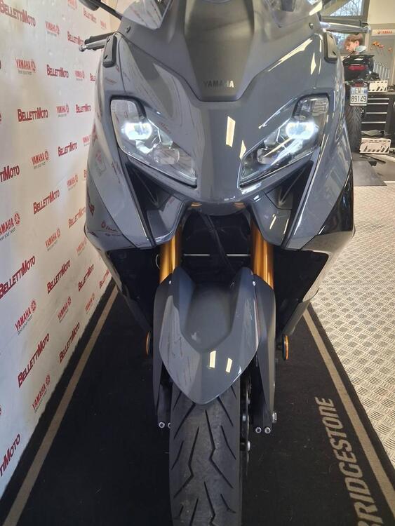 Yamaha T-Max 560 Tech Max (2022 - 24) (2)