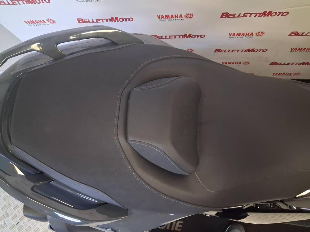 Yamaha T-Max 560 Tech Max (2022 - 24) (4)