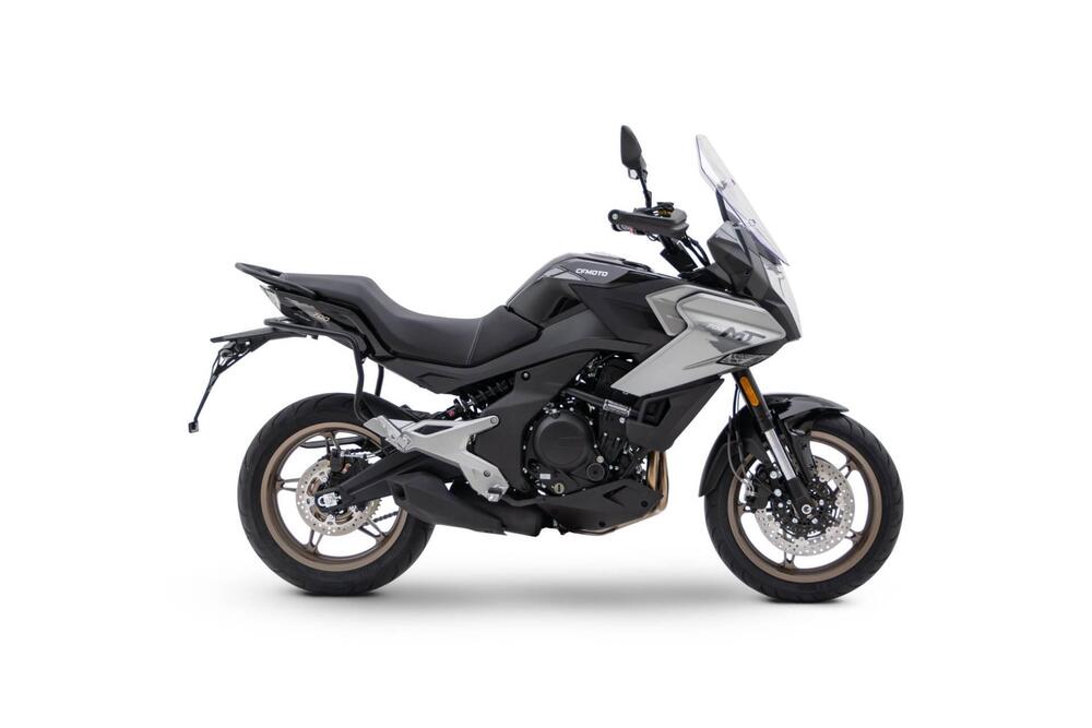 CFMOTO 700MT (2024 - 25) (2)