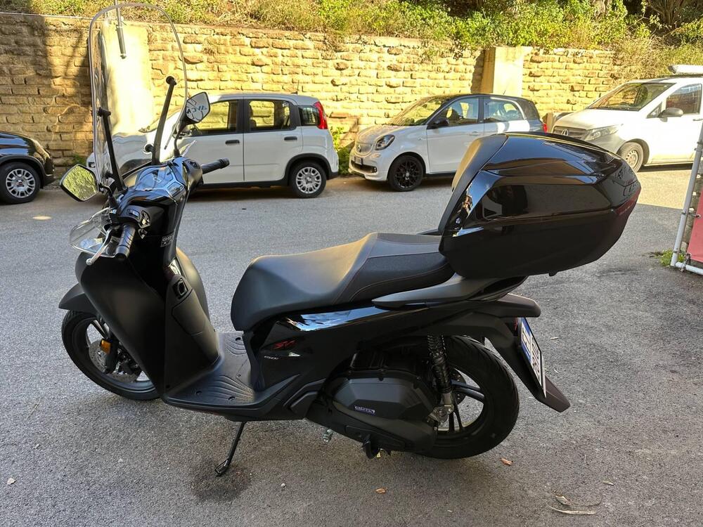 Honda SH 150 Sport (2026) (4)