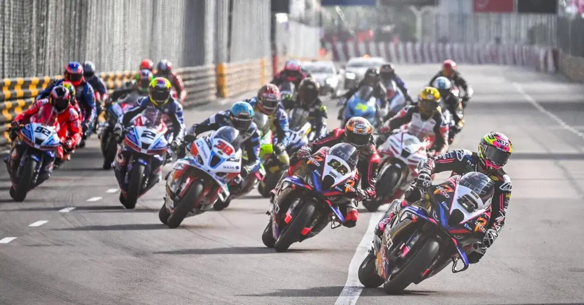 MotoGP. Ma davvero Ezpeleta ha aperto ai circuiti cittadini?! Uncini &egrave; possibilista