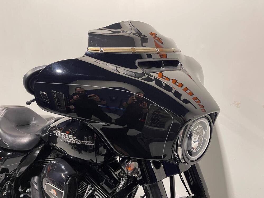 Harley-Davidson 1690 Street Glide Special (2014 - 16) - FLHX (2)