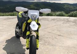 Husqvarna 701 Supermoto (2023 - 25) usata