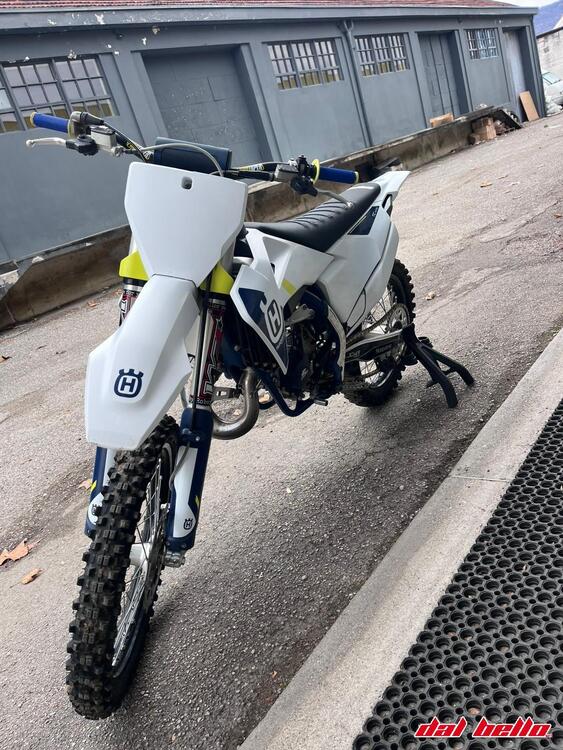 Husqvarna TC 125 (2022) (2)