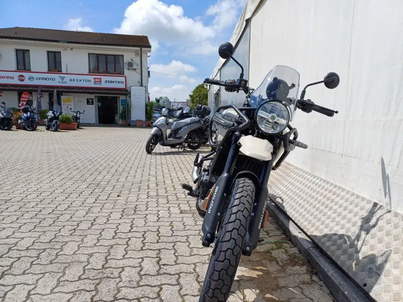 Royal Enfield Himalayan 450 (2024 - 26) (14)