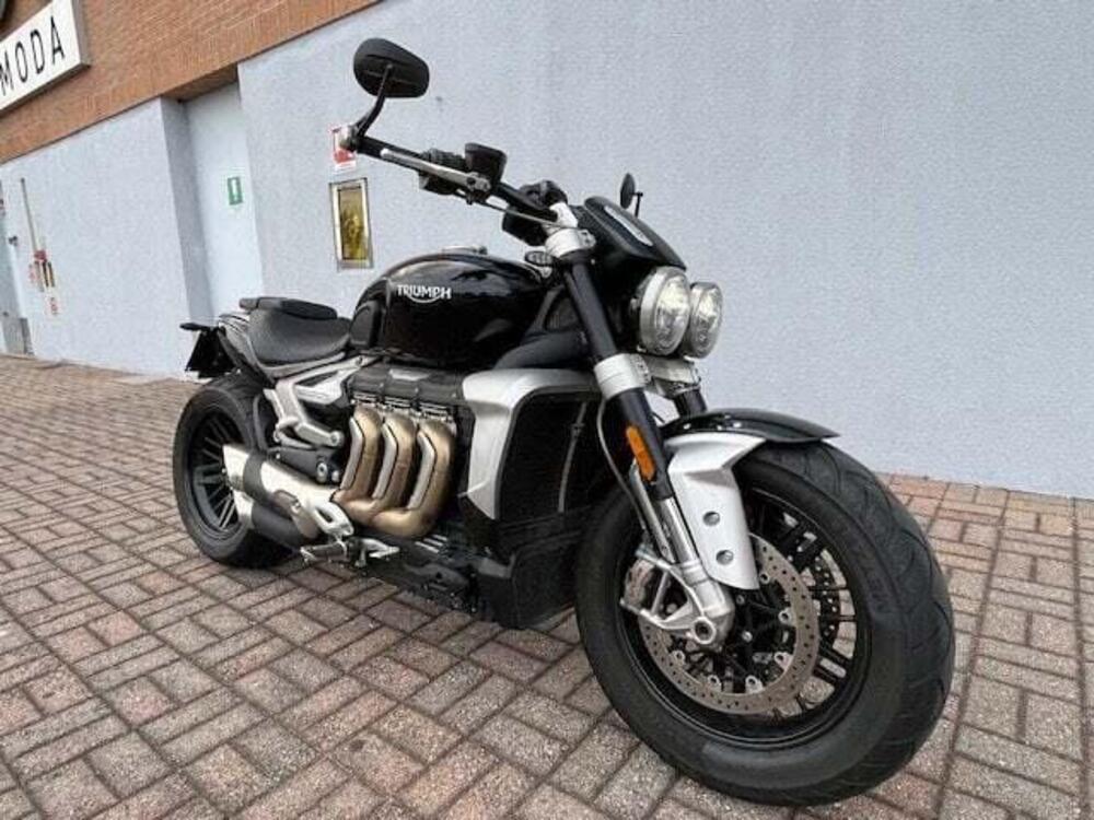 Triumph Rocket 3 R (2021 - 24) (2)