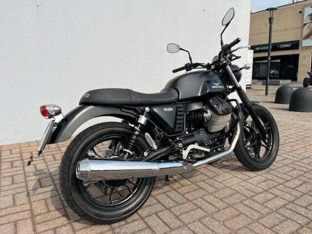 Moto Guzzi V7 Special (2012 - 14) (3)