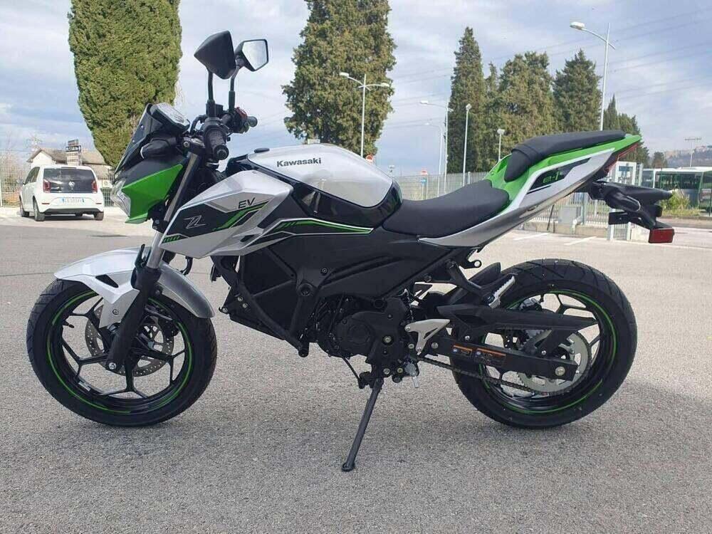 Kawasaki Z e-1 (2024 - 25) (2)