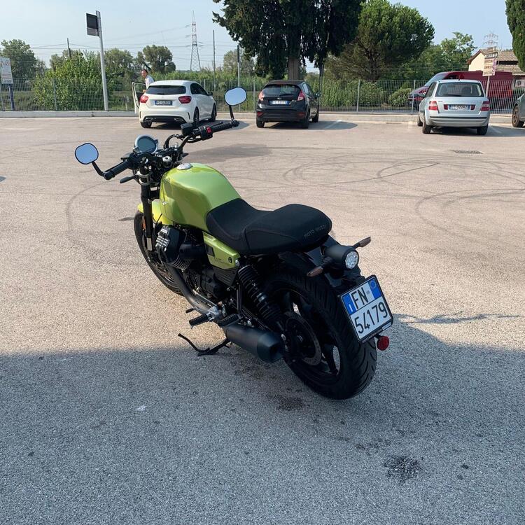 Moto Guzzi V7 Sport (2025) (5)