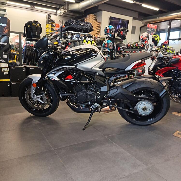 MV Agusta Brutale 1000 RR (2021 - 25) (5)