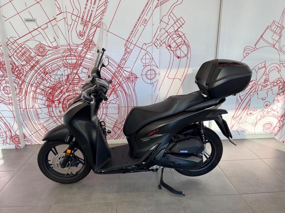Honda SH 150i (2020 - 23) (4)