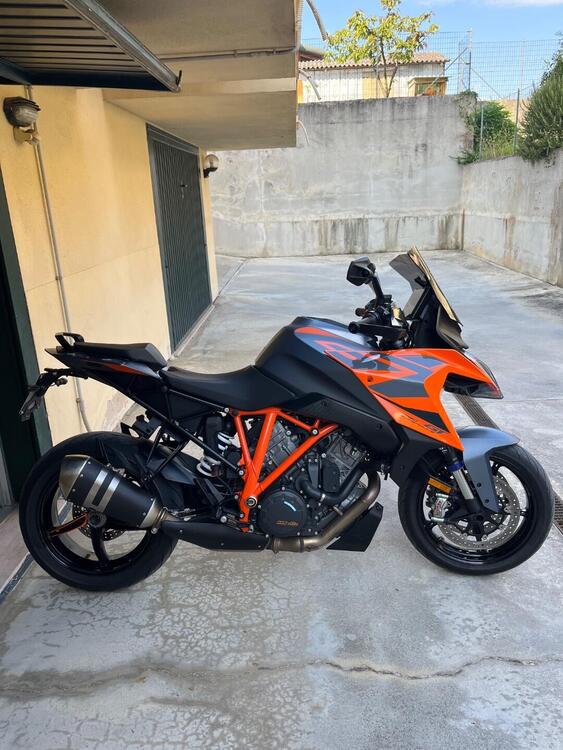 KTM 1290 Super Duke GT (2022 - 25) (4)