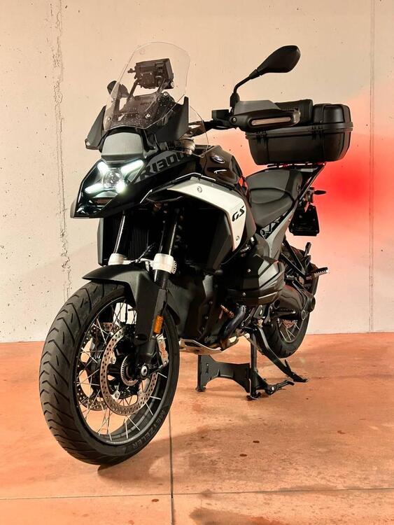 Bmw R 1300 GS Triple Black (2023 - 25) (4)