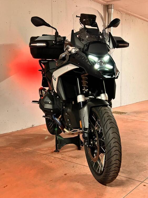 Bmw R 1300 GS Triple Black (2023 - 25) (5)