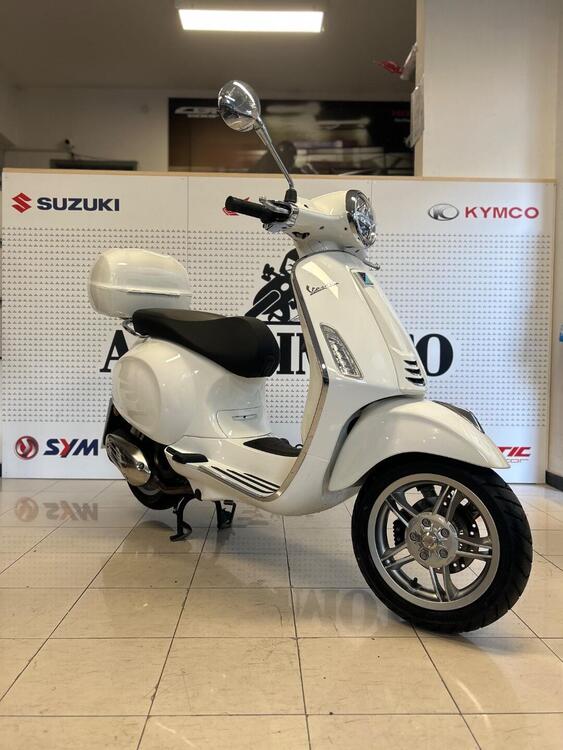 Vespa Primavera 125 (2024 - 25) (2)