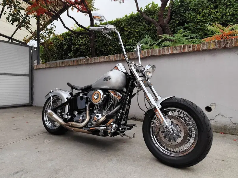 Harley-Davidson 1450 Standard (2002 - 05) - FXSTI (2)