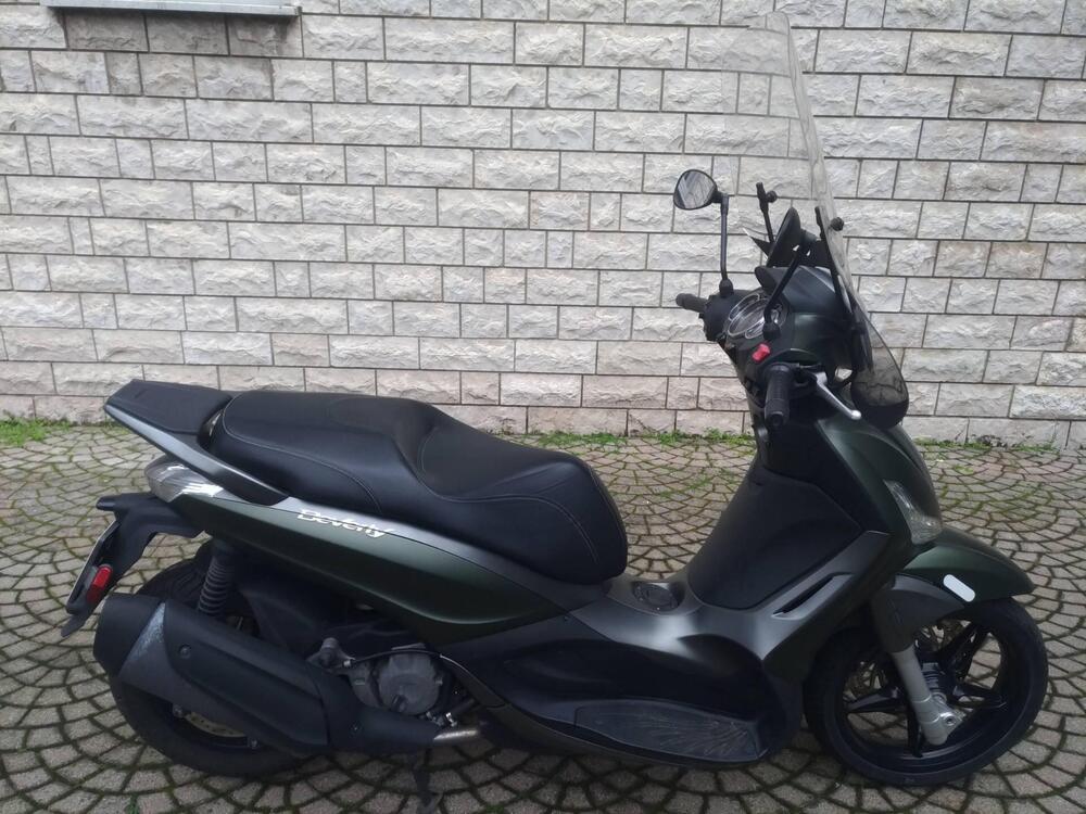 Piaggio Beverly 350 ABS (2016 - 20) (5)