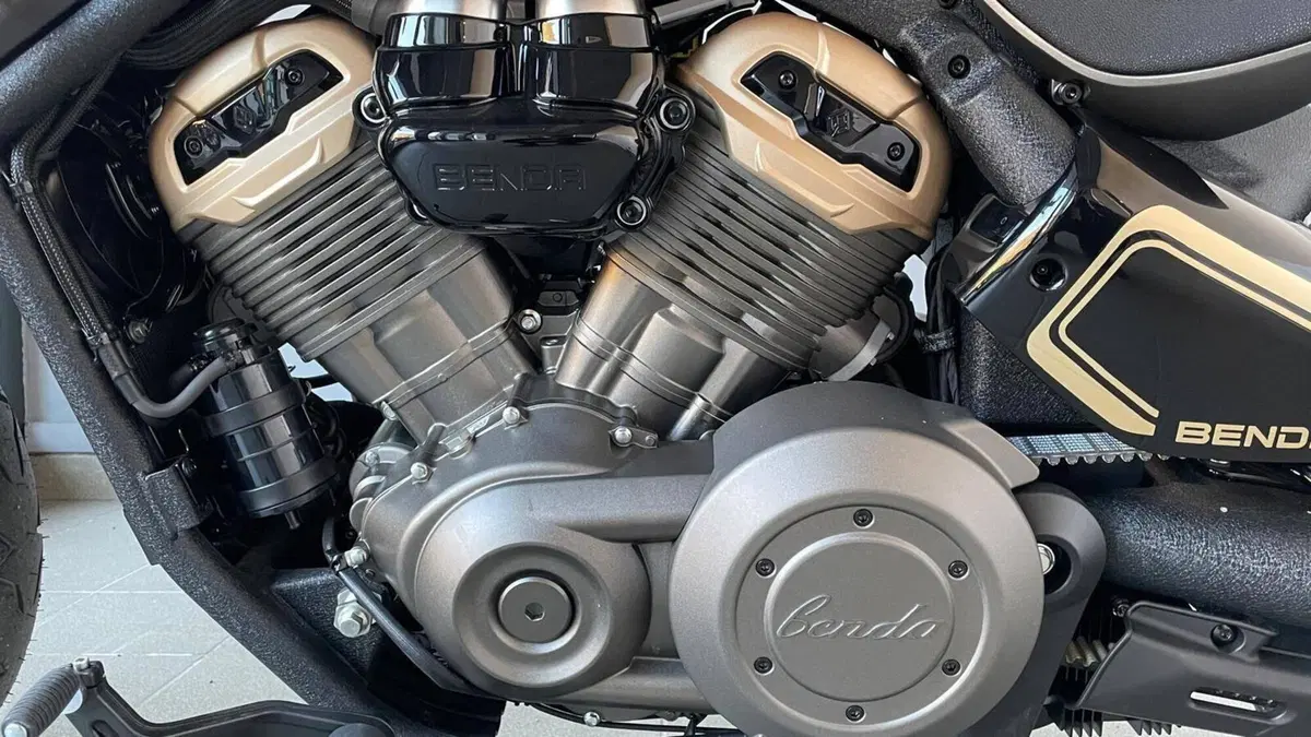 Benda Motorcycles Napoleon Bob 500 (2024 - 26) (7)