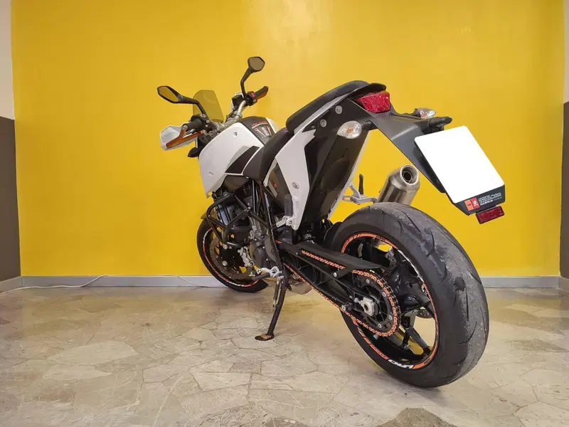 KTM 690 Duke (2016 - 19) (4)