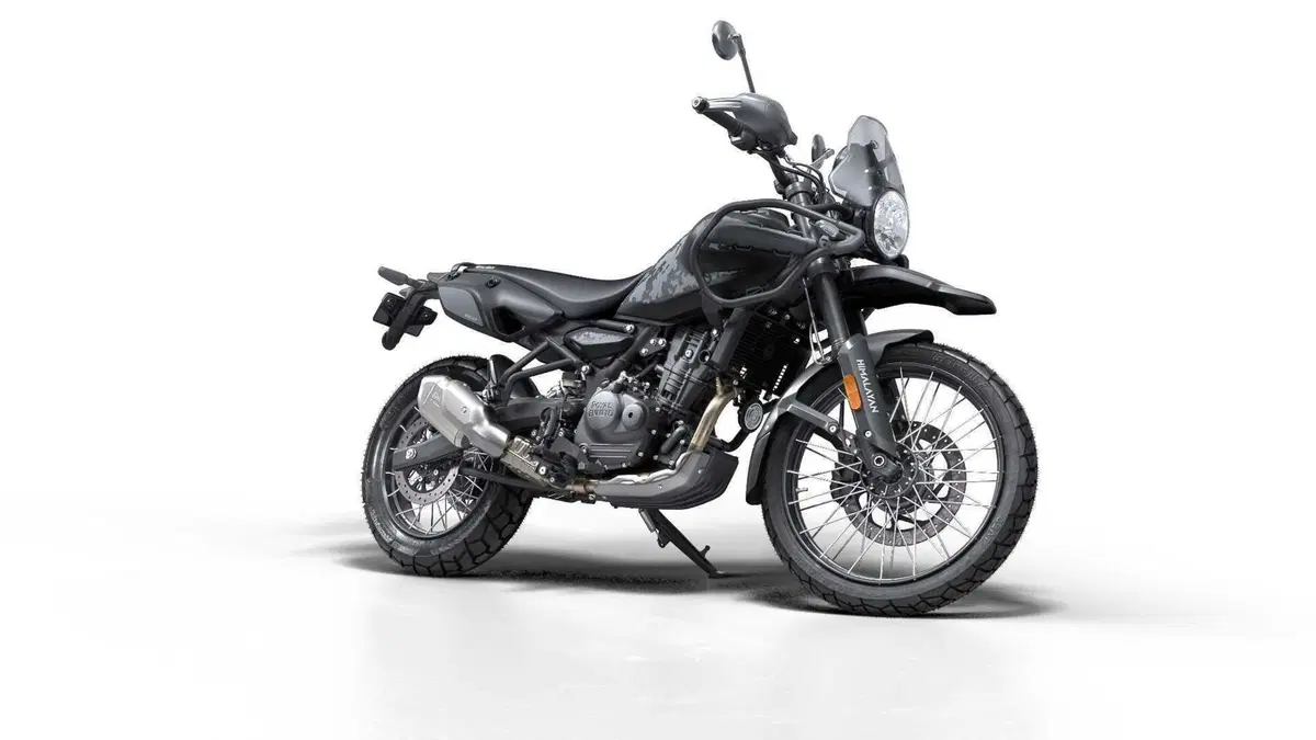 Royal Enfield Himalayan 450 Mana Black: pronta per i Rally? [VIDEO & GALLERY] (8)