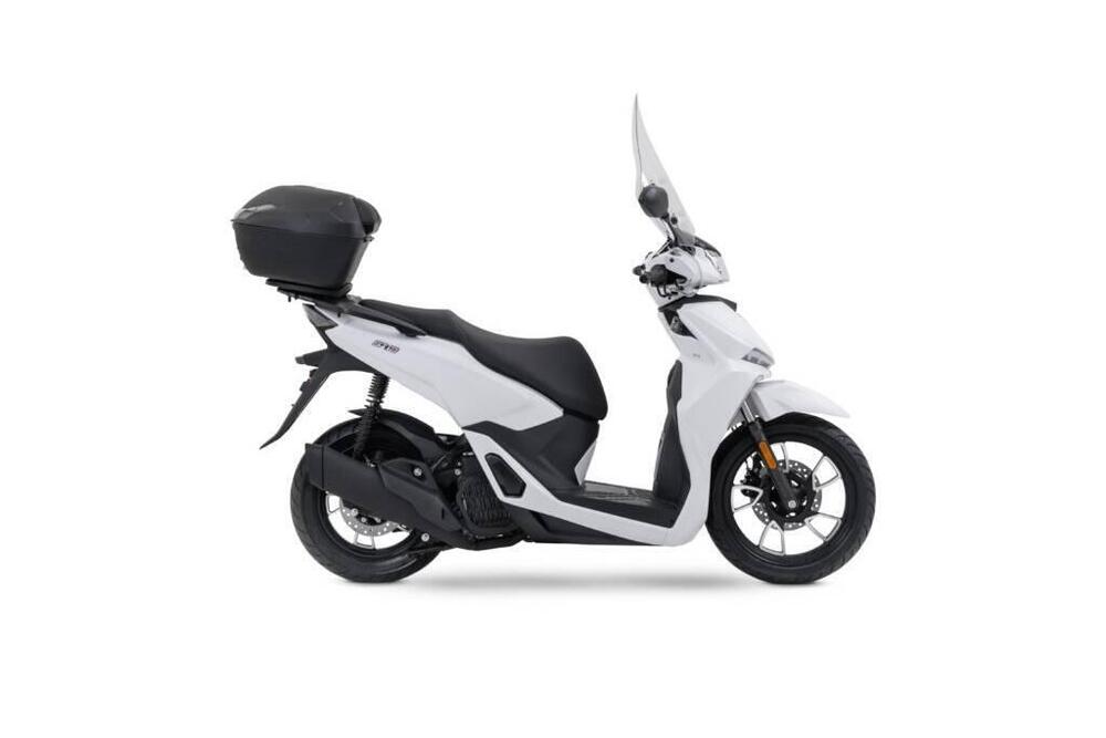 Voge Sfida SR16 200 (2025) (3)