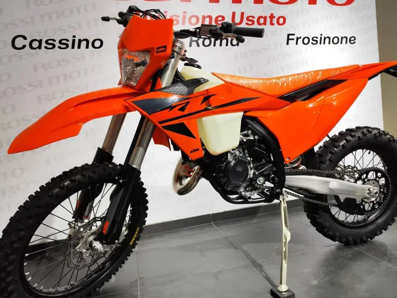 KTM 125 XC-W (2025) (2)