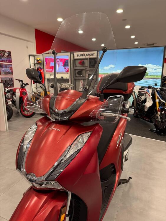 Honda SH 350 (2021 - 24) (2)