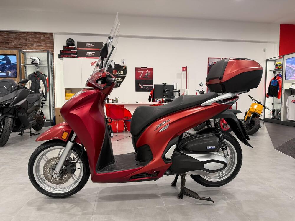 Honda SH 350 (2021 - 24) (3)