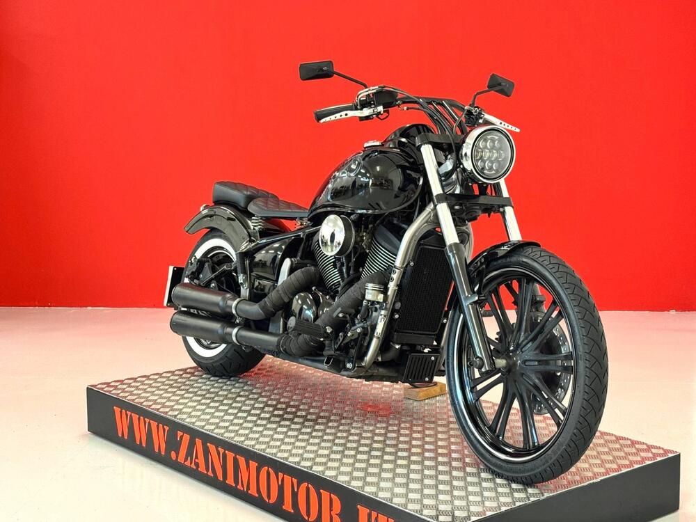 Kawasaki Vulcan VN 900 Custom (2011 - 16) (2)