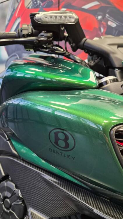 Ducati Diavel for Bentley (2024) (3)