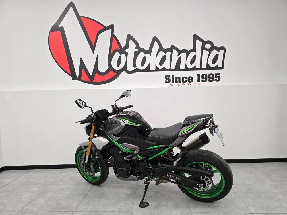 Kawasaki Z 900 SE (2025 - 26) (4)