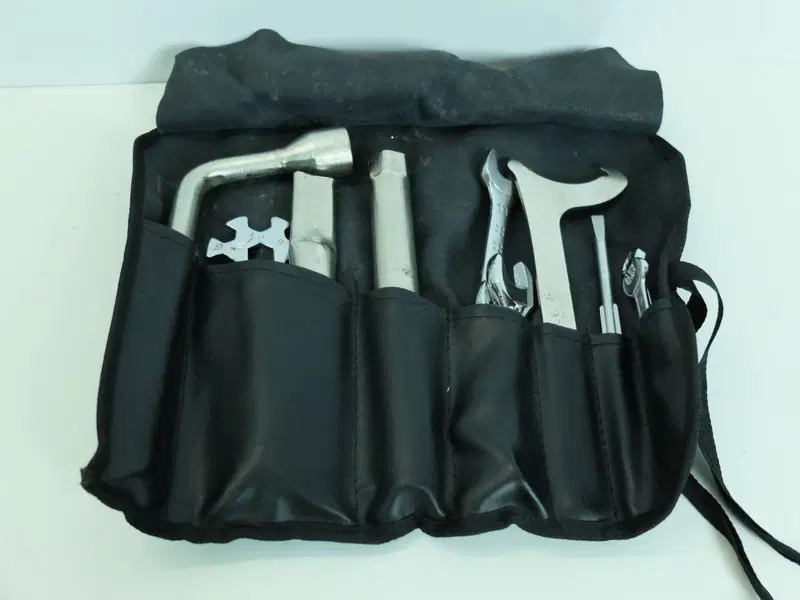 Kit attrezzi BMW R 1150 GS Adventure (5)