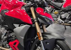 Ducati Streetfighter V2 (2025) nuova