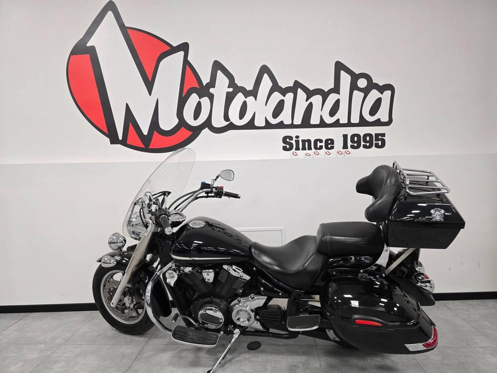 Yamaha XVS 1300 Midnight Star (2006 - 16) (2)