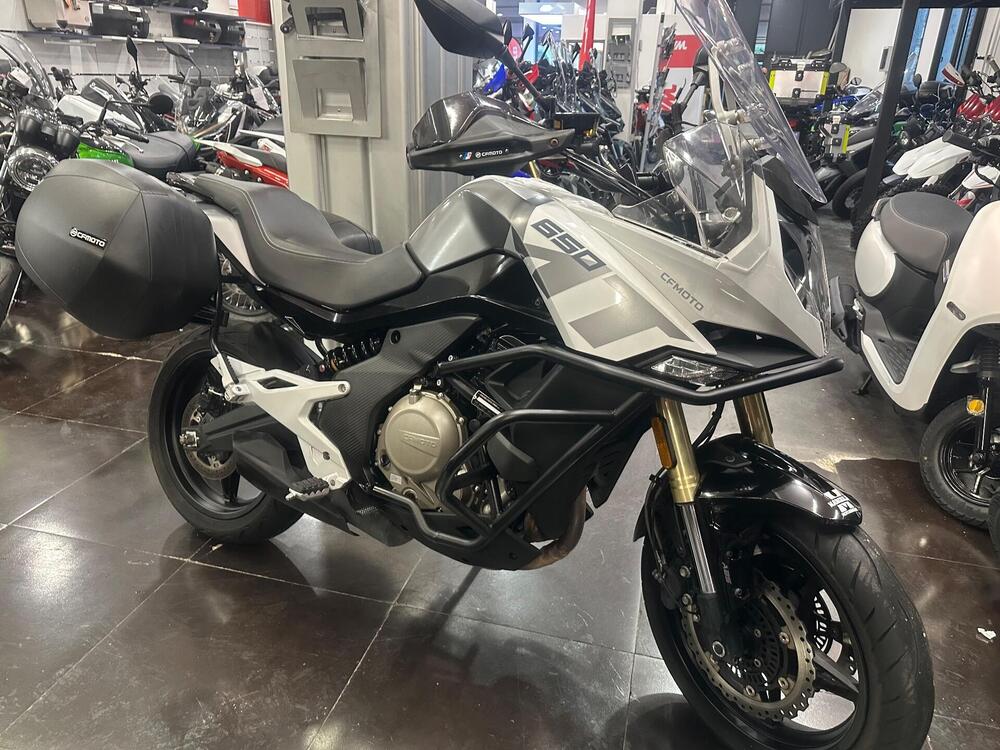 CFMOTO 650MT (2021 - 24) (4)