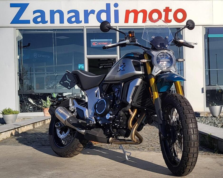 CFMOTO 700CL-X Adventure (2023 - 25)