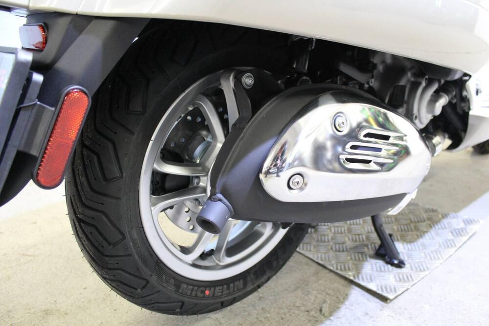 Vespa GTS 310 (2025) (5)