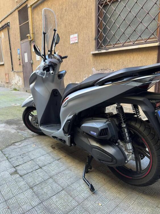 Honda SH 350 Sport (2021 - 24) (4)