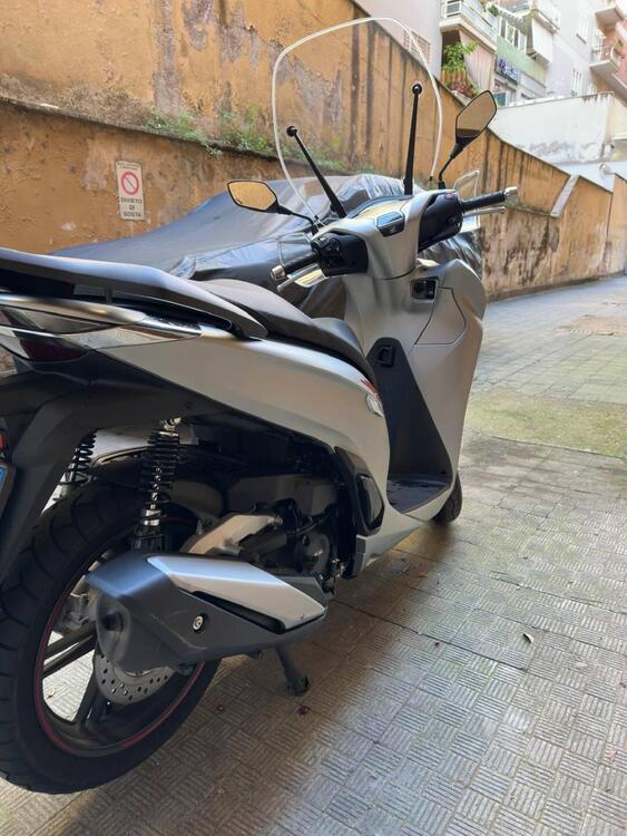 Honda SH 350 Sport (2021 - 24) (5)