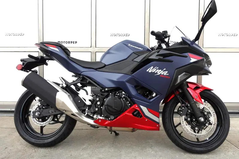 Kawasaki Ninja 500 SE (2024 - 26) (2)