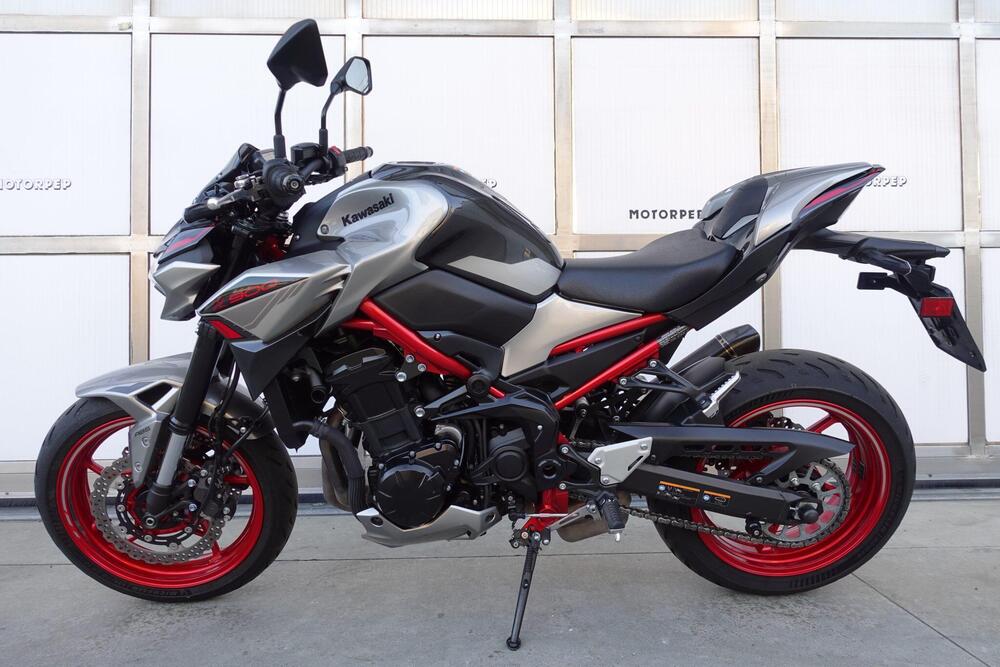 Kawasaki Z 900 Performance (2021 - 24) (2)