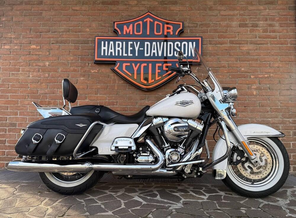 Harley-Davidson 1690 Road King (2013 - 16) - FLHR