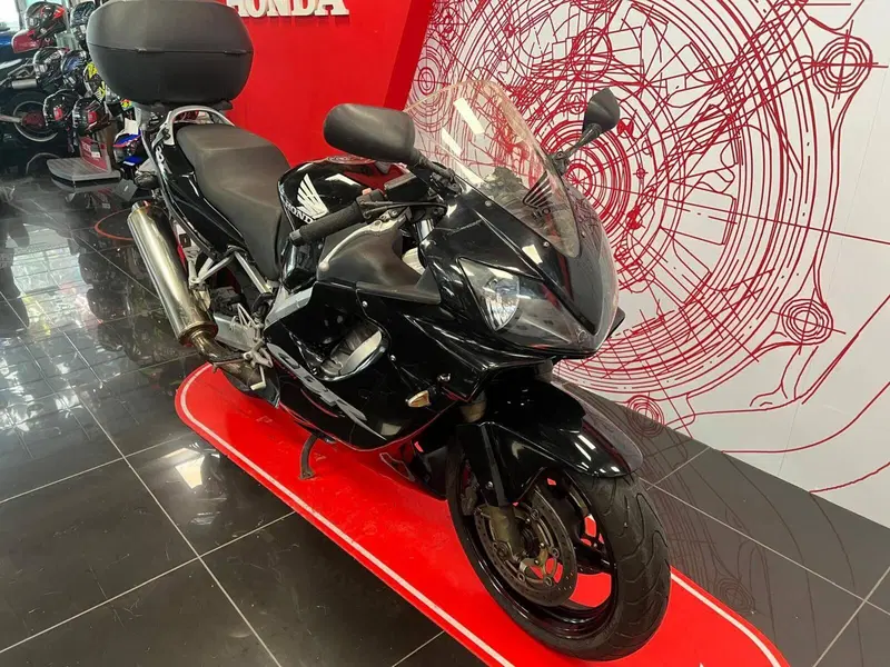 Honda CBR 600 F (2001 - 06) (2)