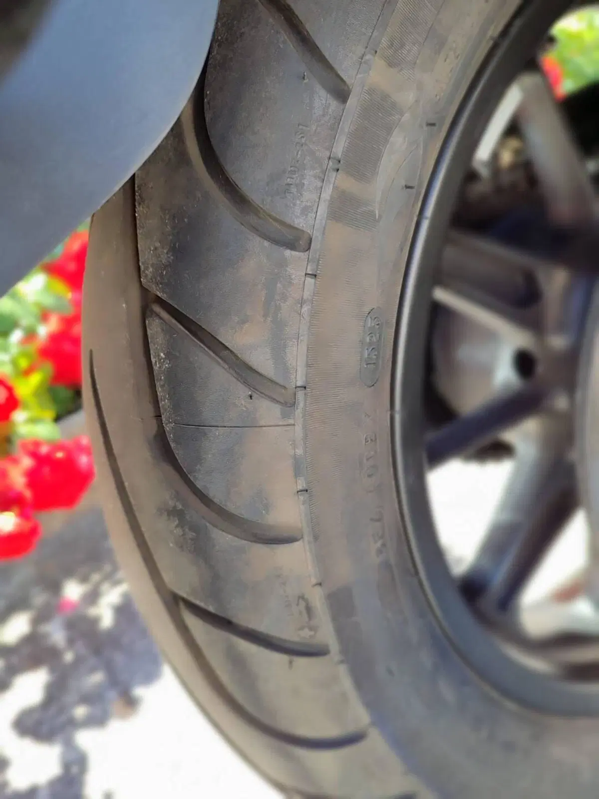 Royal Enfield Super Meteor 650 (2023 - 26) (6)