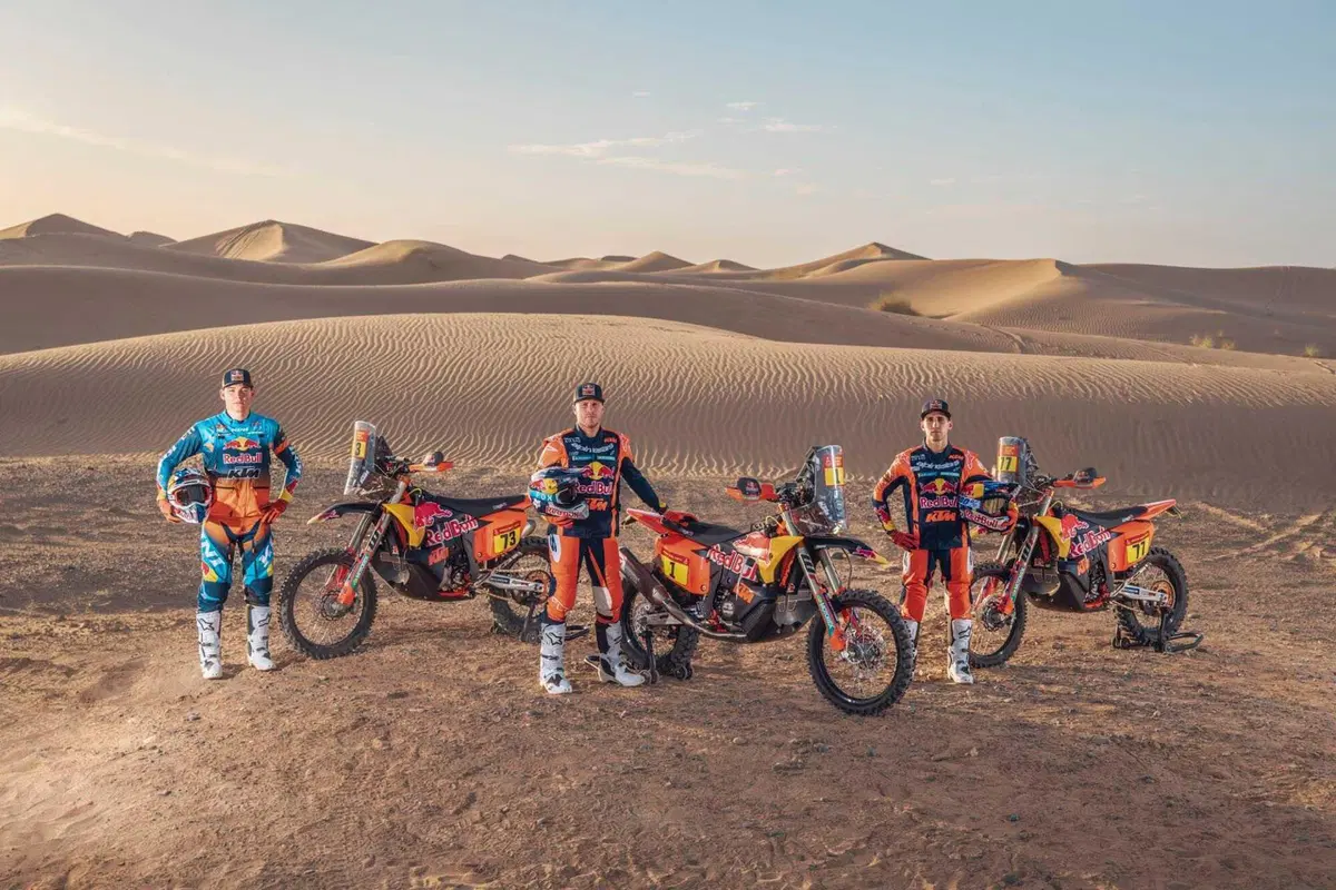 Dakar 2026. KTM, un tridente affilato per confermare (14)