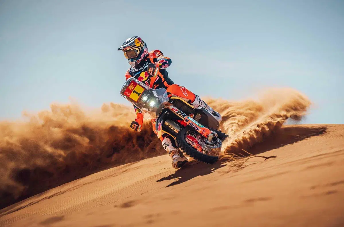 Dakar 2026. KTM, un tridente affilato per confermare (5)